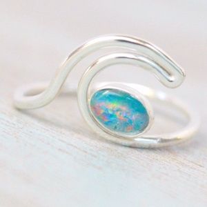Silver Ocean Wave Ring- Size 7